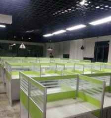 全新办公桌椅价格低于二手产品？深圳办公家具市场新趋势